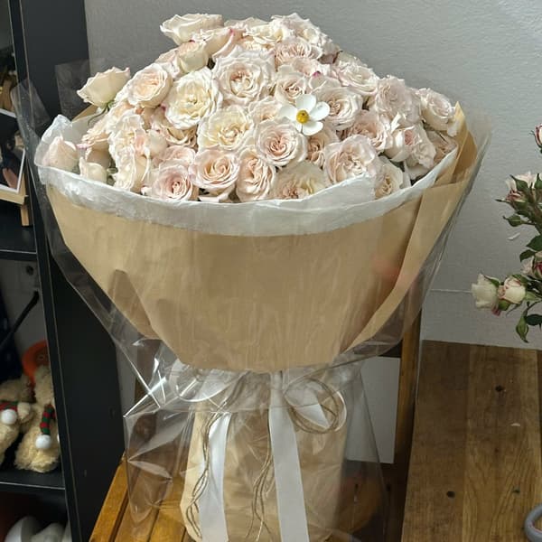 Bó Hoa Hồng Kem Sang Trọng