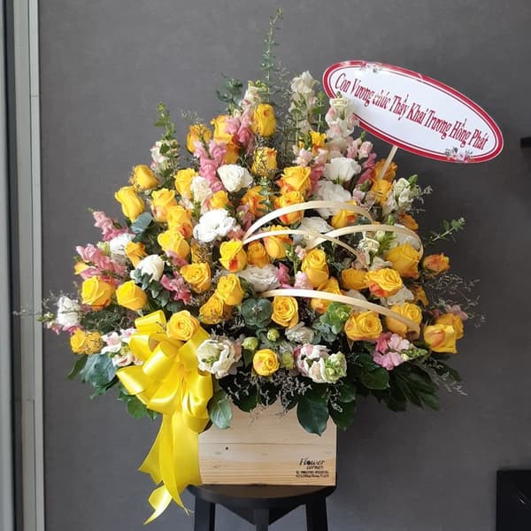 Bó Hoa Khai Trương Vàng Rực